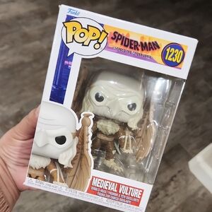 ✨️Funko Spiderman Medieval Vulture Bobble Head Figurine